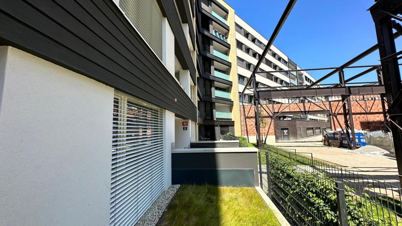 Holesovice Delight: Modern Comfort With A Twist In Prague 7 Praga Exterior foto
