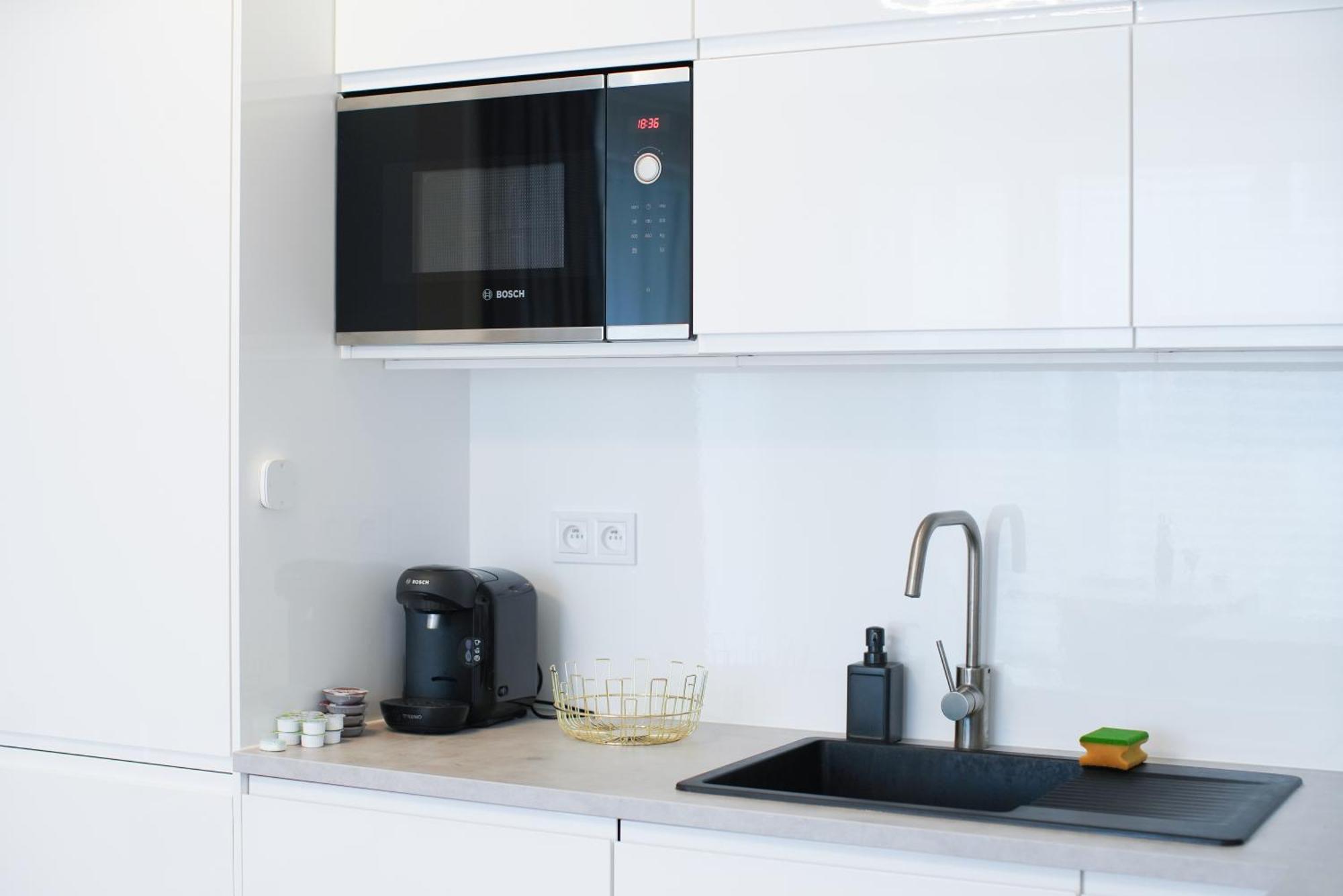 Holesovice Delight: Modern Comfort With A Twist In Prague 7 Praga Exterior foto