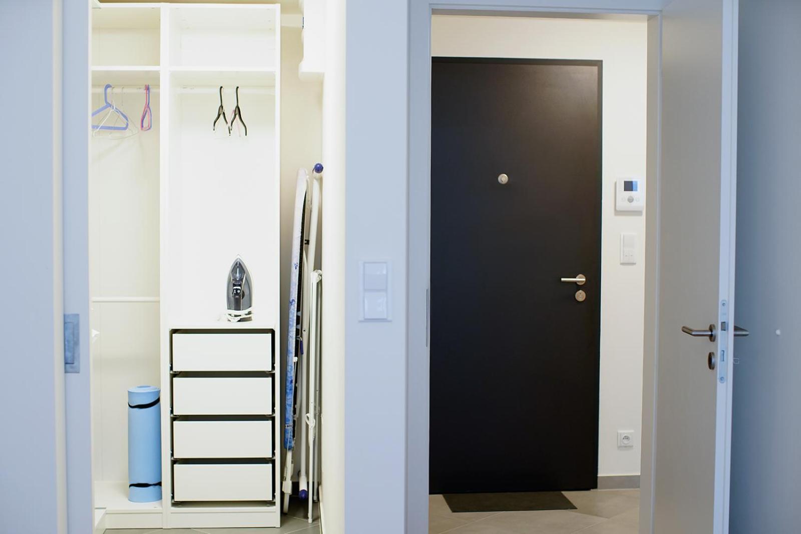 Holesovice Delight: Modern Comfort With A Twist In Prague 7 Praga Exterior foto